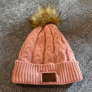 SoundBot HD stereo Bluetooth wireless knit beanie